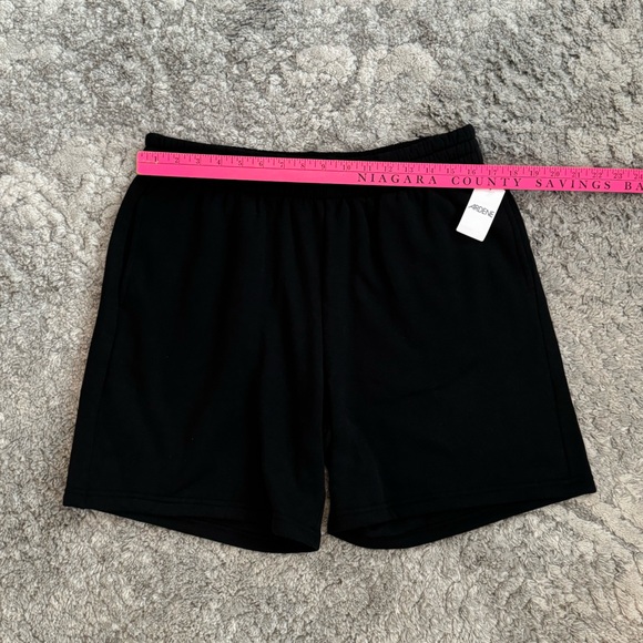 NWT Women’s Size L Ardene black sweat shorts - Picture 3 of 9
